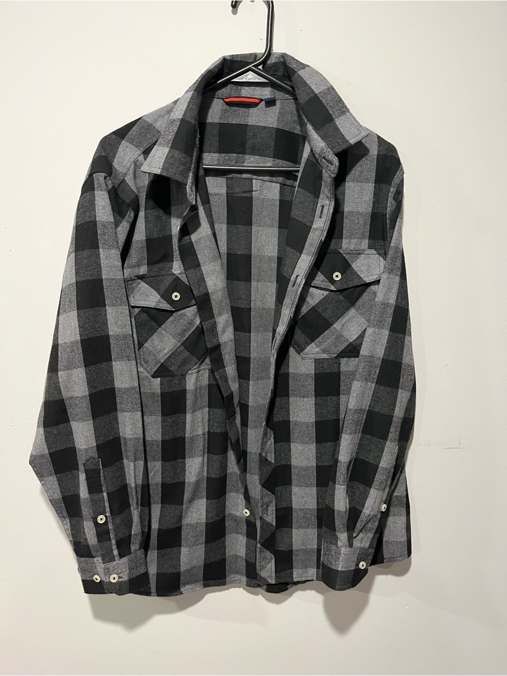 Men's Black & Gray Buffalo Plaid Button-Down Shirt